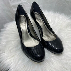 Bos & Co  Barned black short heels